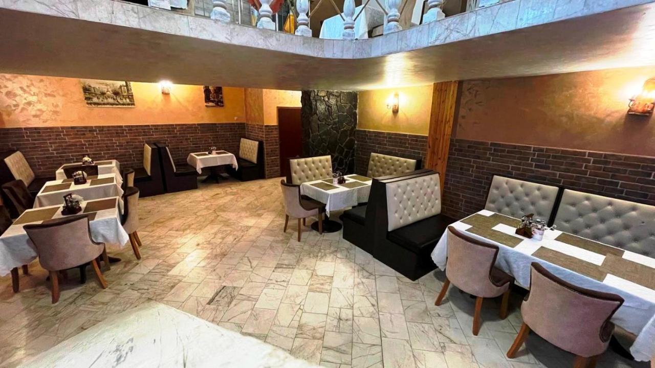Hotel Svishtov Exterior photo